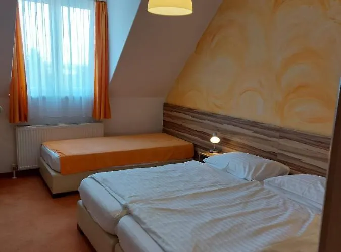 Claudia 3* Vösendorf